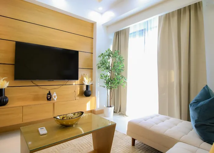 Apartment Cylos Place Manhattan Araneta Center 2br With Balcony *