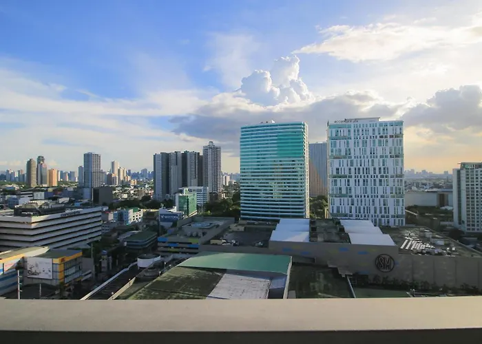 Cylos Place Manhattan Araneta Center 2br With Balcony Apartment Manila
