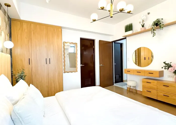 Cylos Place Manhattan Araneta Center 2br With Balcony Manila