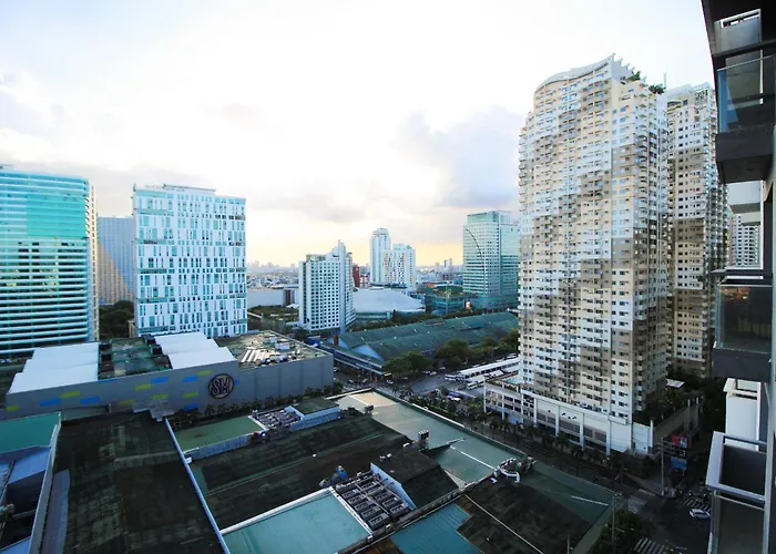 Cylos Place Manhattan Araneta Center 2br With Balcony Apartment