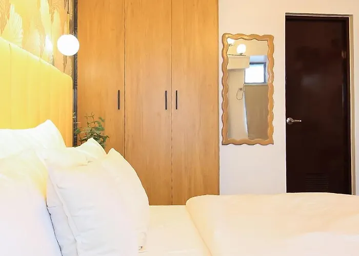Apartment Cylos Place Manhattan Araneta Center 2br With Balcony