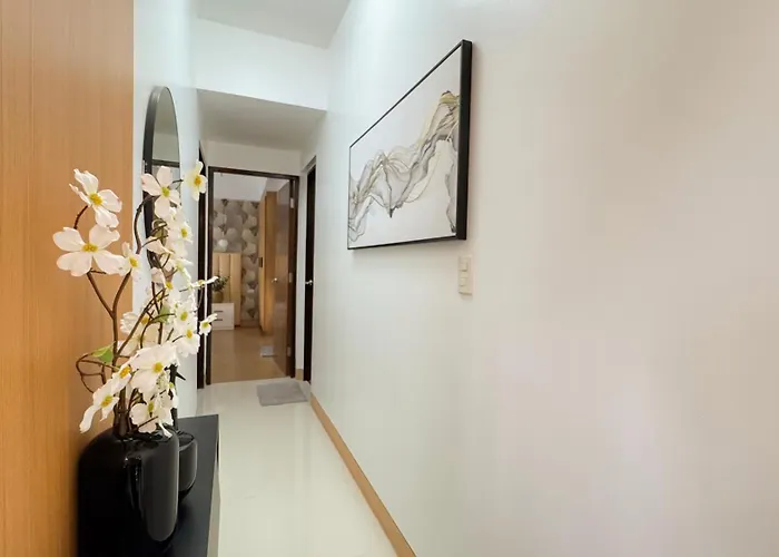 Apartment Cylos Place Manhattan Araneta Center 2br With Balcony