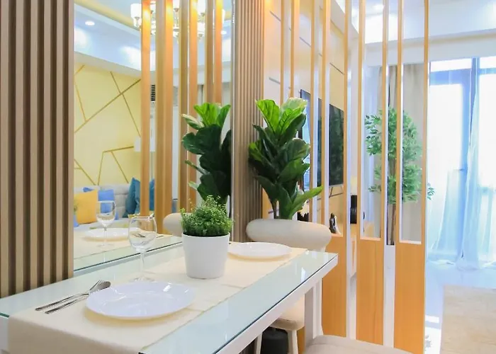 Cylos Place Manhattan Araneta Center 2br With Balcony * Manila