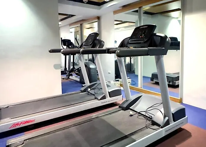 Cylos Place Manhattan Araneta Center 2br With Balcony *