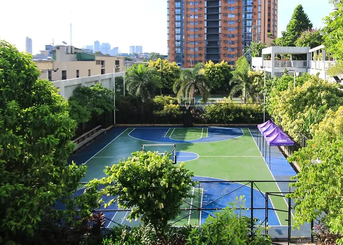Cylos Place Manhattan Araneta Center 2br With Balcony *